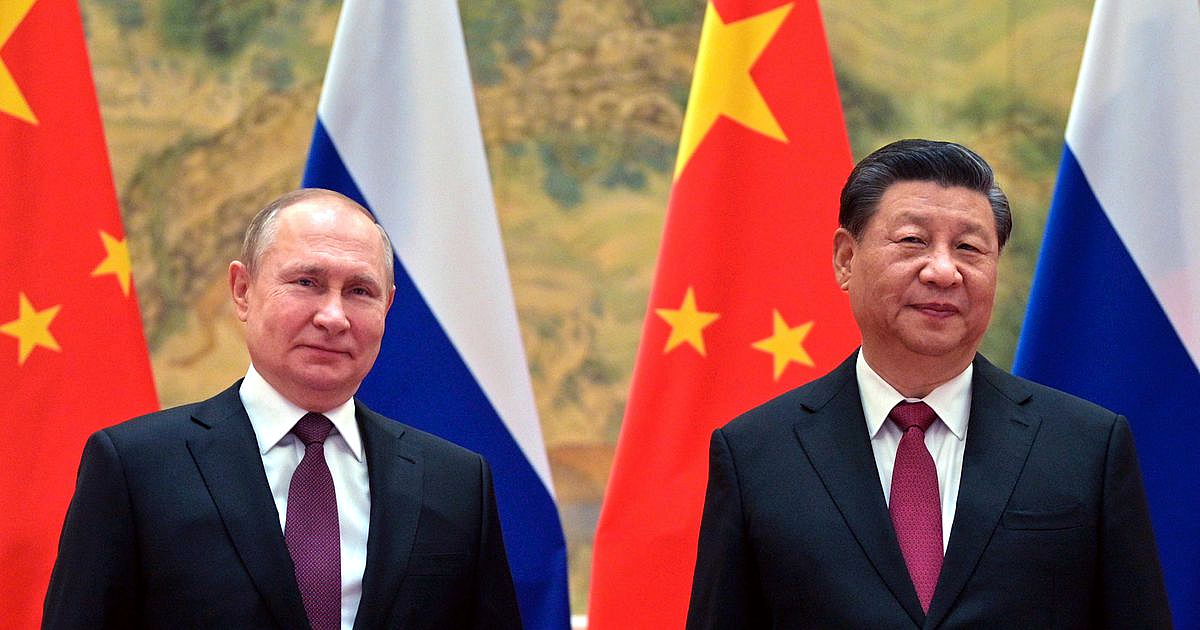 ロシアのプーチン大統領（左）と中国の習近平国家主席