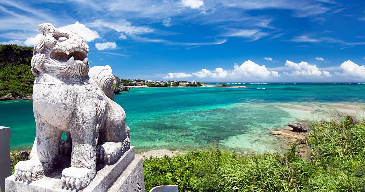 沖縄県＿透き通る青い海と、引き継がれる独自の文化